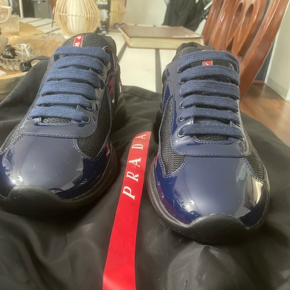 Prada men shoes. 1st come 1st served. In good condition. I need them gone. - Picture 2 of 4